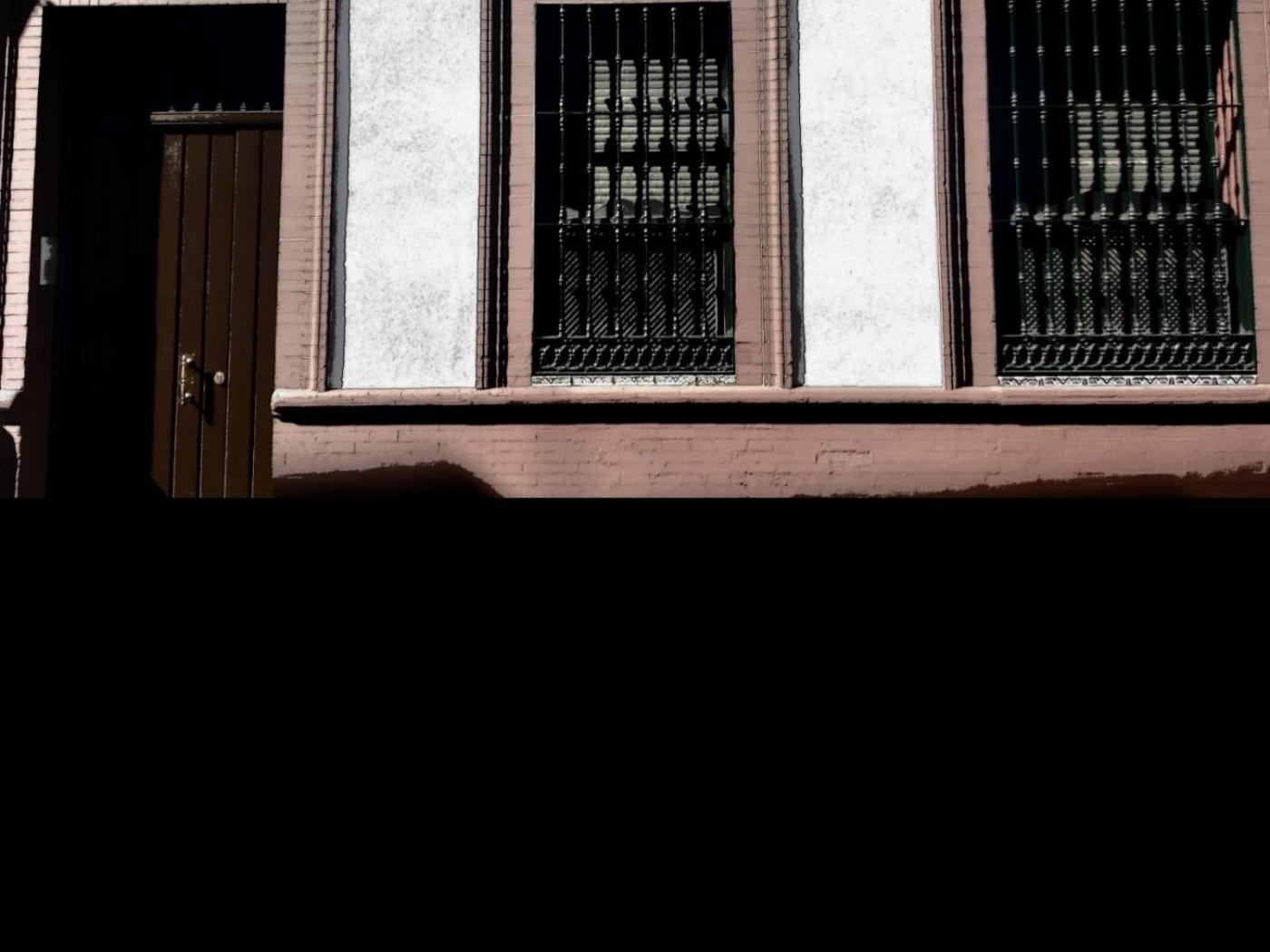 Junto A La Calle Betis: El Corazon De Triana Appartement Séville