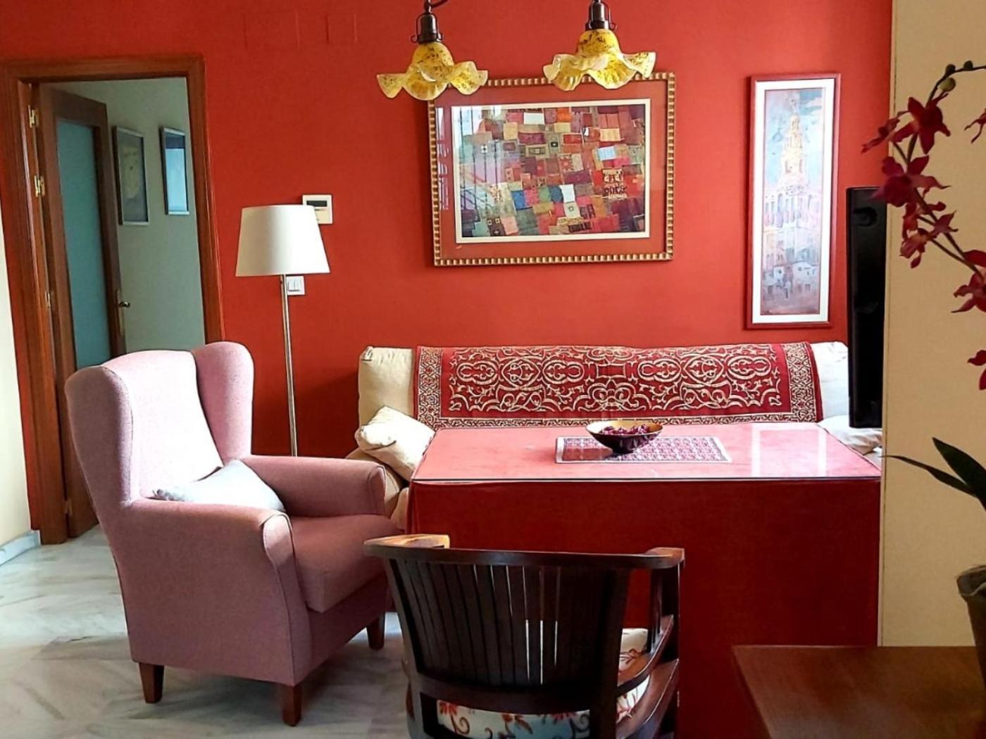 Junto A La Calle Betis: El Corazon De Triana Apartment Sevilla